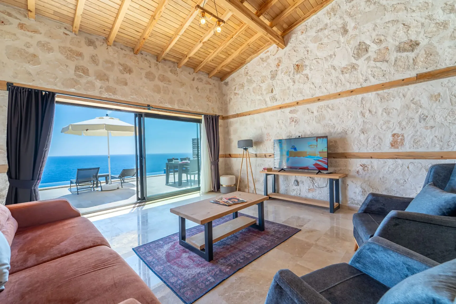 Caretta hideaway exterior